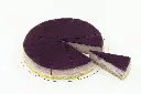 Чизкейк черная смородина разрез.webp